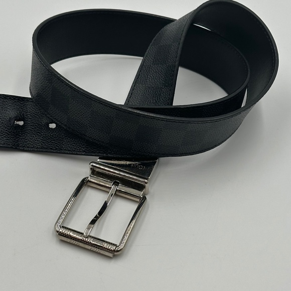 Louis Vuitton Other - Louis Vuitton Grey Damier belt M9005